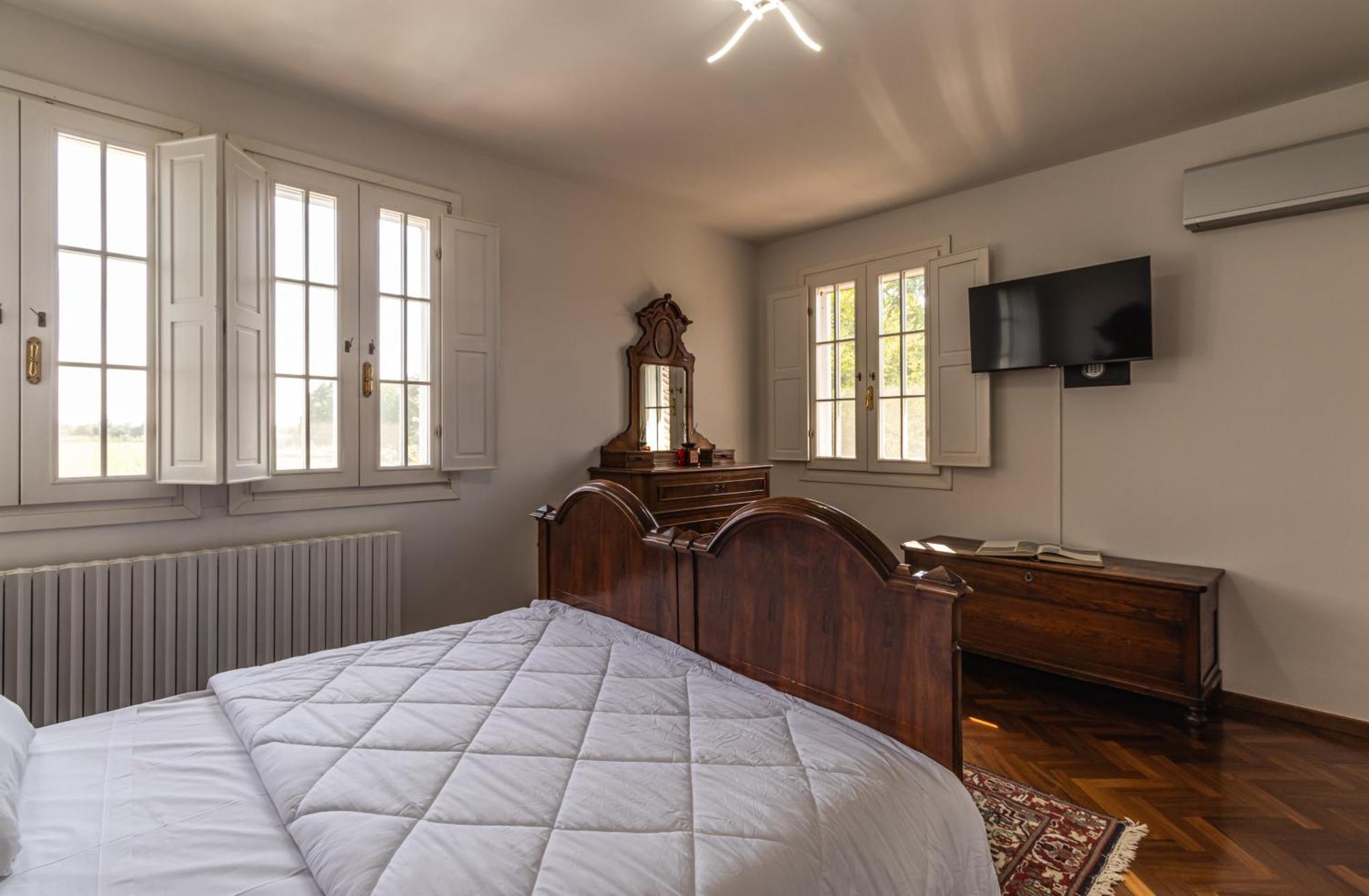 Villa Petrone - Luxury Home Tra Bologna E Modena - Wi-Fi, Biliardo, Jacuzzi E Piscina Nonantola Esterno foto
